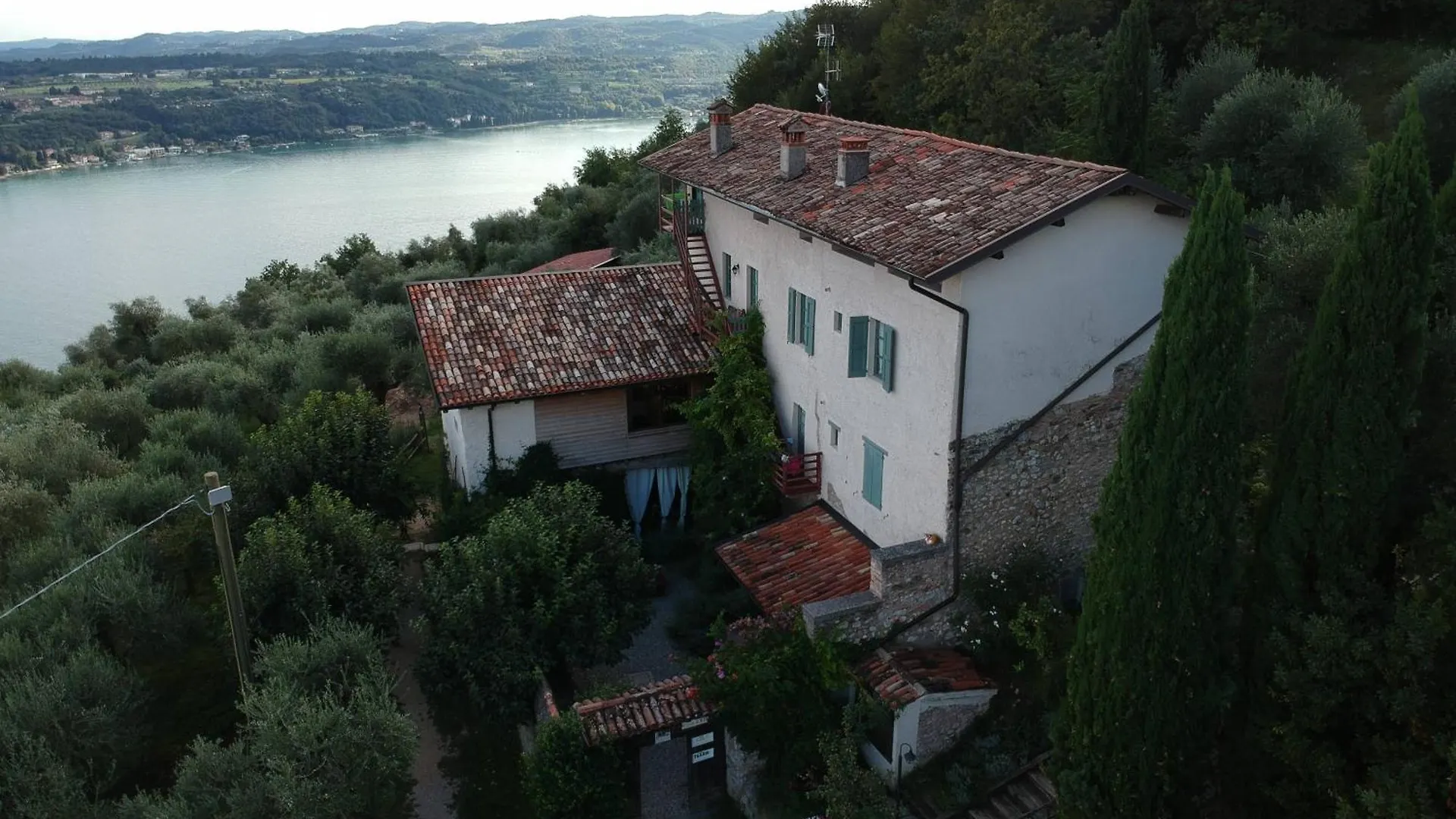 Farm stay Agriturismo Conte Brunello Salo